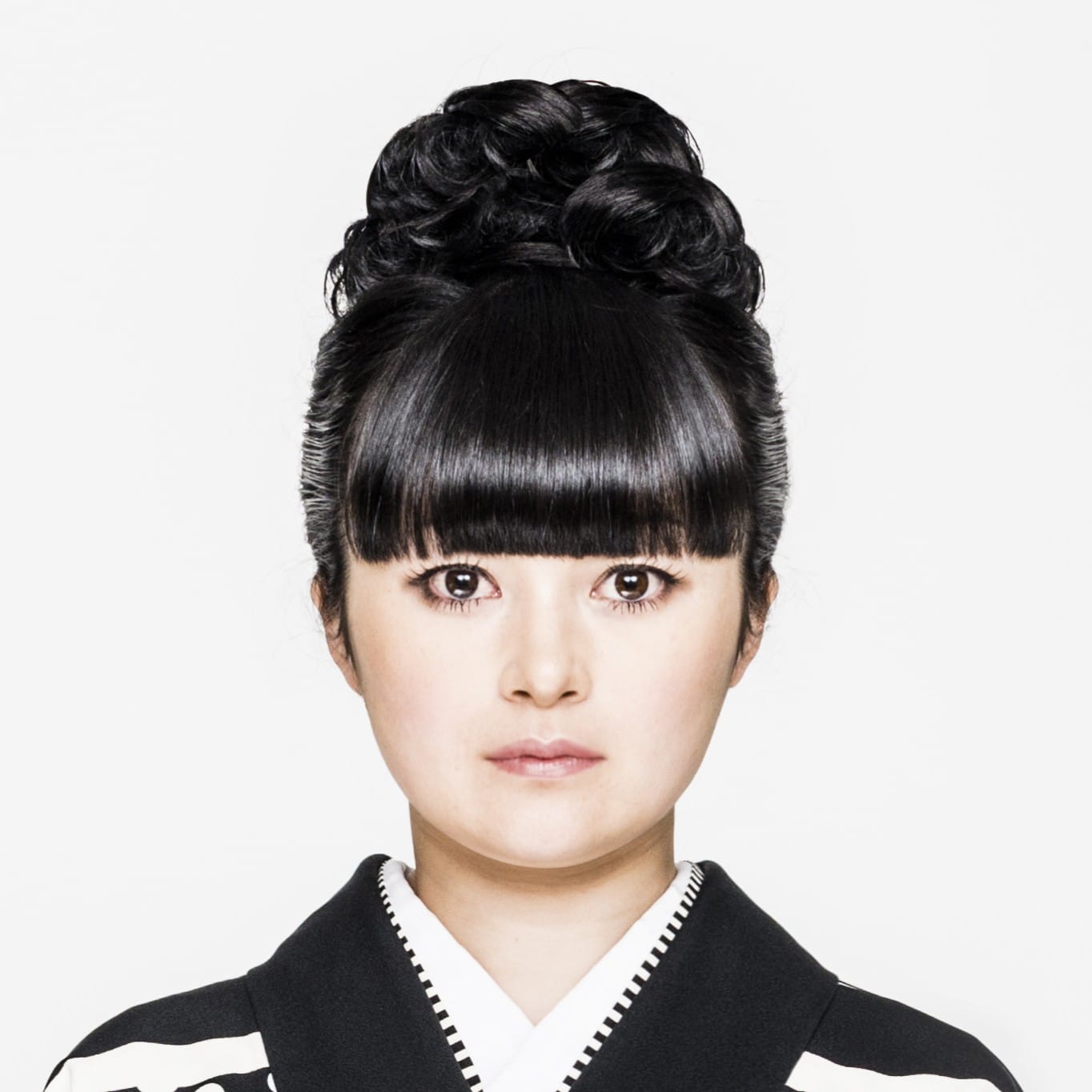高橋 理子氏